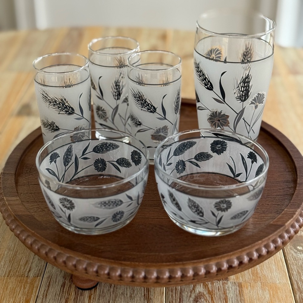 Vintage Libbey Frosted Silver Leaf Wheat Glassware Set of Six 1960s MCM